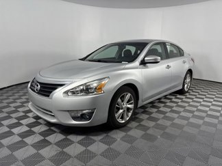 Used 2013 Nissan Altima 2.5 SL image 1