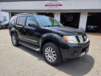 Used 2012 Nissan Pathfinder LE image 1