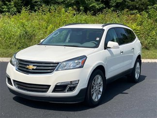 Used 2015 Chevrolet Traverse LT w/ Style and Technology Package image 1