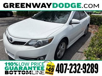 Used 2014 Toyota Camry SE image 1