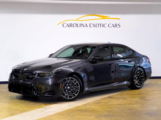 Used 2025 BMW M5 w/ Executive Package image 1