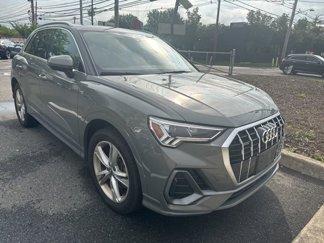 Used 2020 Audi Q3 2.0T Premium Plus image 1