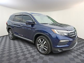 Used 2016 Honda Pilot Touring image 1