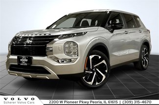 Used 2022 Mitsubishi Outlander SE image 1