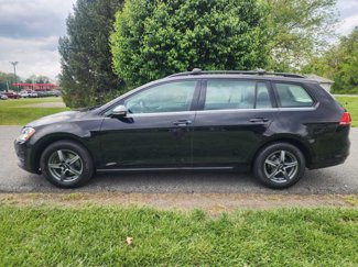 Used 2015 Volkswagen Golf TDI S image 1