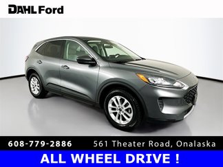 Used 2022 Ford Escape SE image 1