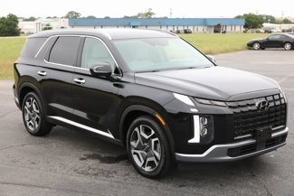 Used 2024 Hyundai Palisade Limited image 1