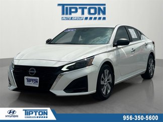 Used 2024 Nissan Altima 2.5 S image 1