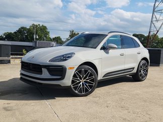 New 2025 Porsche Macan image 1