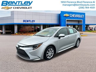 Used 2021 Toyota Corolla LE image 1
