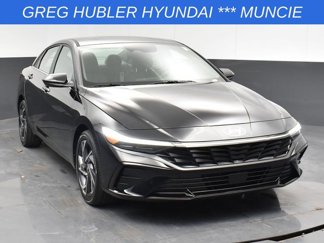 New 2025 Hyundai Elantra SEL image 1