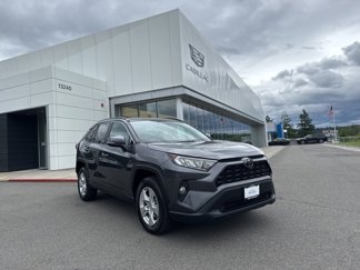 Used 2020 Toyota RAV4 XLE image 1