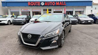 Used 2021 Nissan Altima 2.5 SV image 1