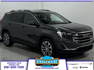 Used 2019 GMC Terrain SLT image 1