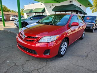 Used 2011 Toyota Corolla LE image 1