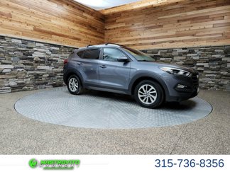Used 2016 Hyundai Tucson SE w/ Option Group 02 image 1