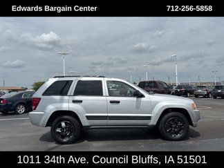 Used 2005 Jeep Grand Cherokee Laredo image 1