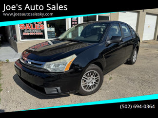Used 2010 Ford Focus SE image 1