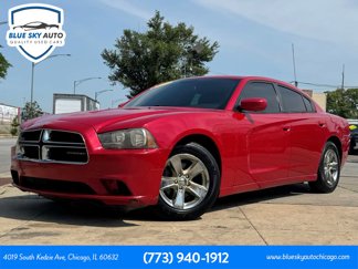 Used 2013 Dodge Charger SE image 1