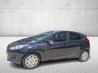 Used 2015 Ford Fiesta SE image 1