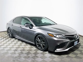 Used 2021 Toyota Camry XSE image 1