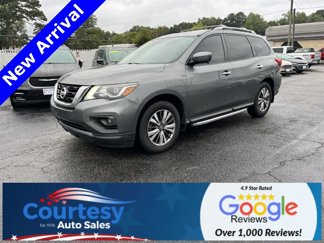 Used 2018 Nissan Pathfinder SV image 1