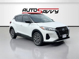 Used 2023 Nissan Kicks SV image 1