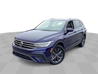 Used 2022 Volkswagen Tiguan SE image 1