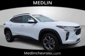 New 2025 Chevrolet Trax LT w/ LT Convenience Package image 1