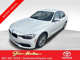 Used 2017 BMW 320i Sedan image 1