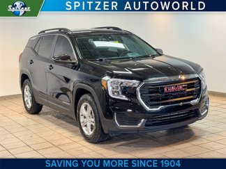 Used 2022 GMC Terrain SLE w/ Driver Convenience Package image 1