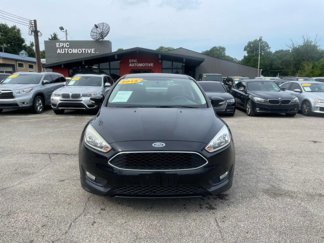 Used 2015 Ford Focus SE w/ SE Sport Package image 1