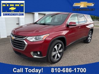 Used 2018 Chevrolet Traverse LT image 1