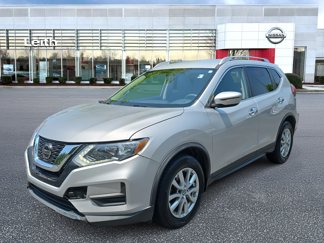 Used 2020 Nissan Rogue SV image 1