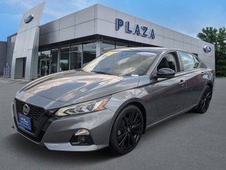 Used 2022 Nissan Altima 2.5 SR w/ Midnight Edition Package image 1