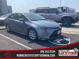 Used 2023 Toyota Corolla LE image 1