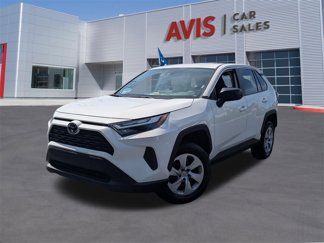 Used 2023 Toyota RAV4 LE image 1