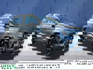 Certified 2022 Volkswagen Taos SE w/ Panoramic Sunroof Package image 1