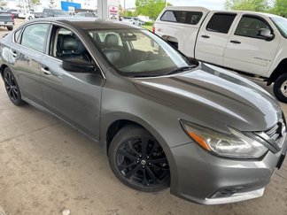 Used 2018 Nissan Altima 2.5 SR w/ SR Midnight Edition image 1
