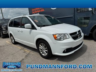 Used 2019 Dodge Grand Caravan SXT image 1