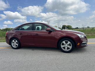 Used 2016 Chevrolet Cruze LT image 1