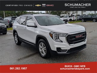 Used 2022 GMC Terrain SLE w/ Driver Convenience Package image 1
