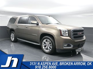 Used 2016 GMC Yukon XL SLE w/ Convenience Package image 1