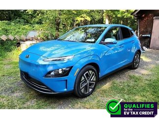 Used 2022 Hyundai Kona SEL w/ Convenience Package image 1