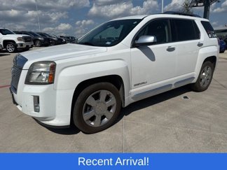 Used 2015 GMC Terrain Denali image 1