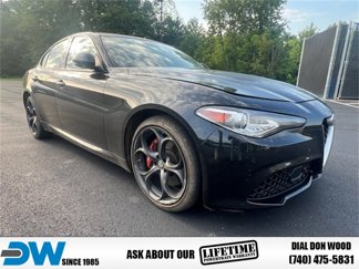 Used 2017 Alfa Romeo Giulia Ti w/ TI 19" Sport Package image 1