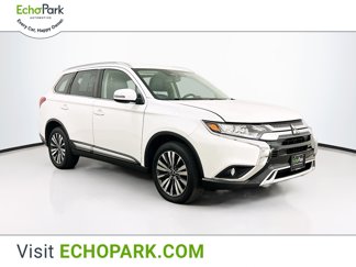 Used 2020 Mitsubishi Outlander SEL image 1