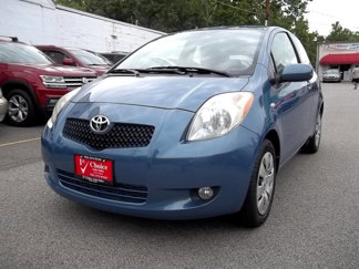 Used 2008 Toyota Yaris 2-Door Hatchback image 1
