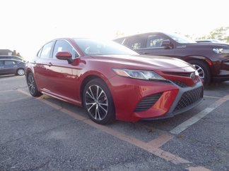 Used 2019 Toyota Camry SE image 1