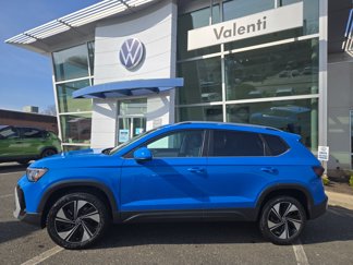 New 2025 Volkswagen Taos SE image 1